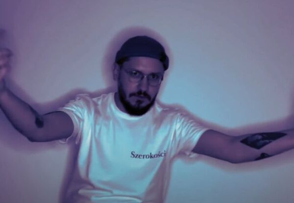 Erdoj Potraktuj To Jako Skit